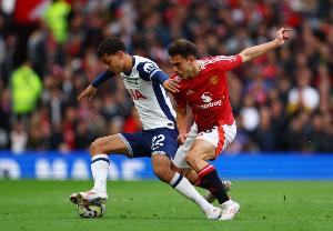 开云体育-英超14、15曼联热刺联赛排名是欧战12支4强队伍中最低的