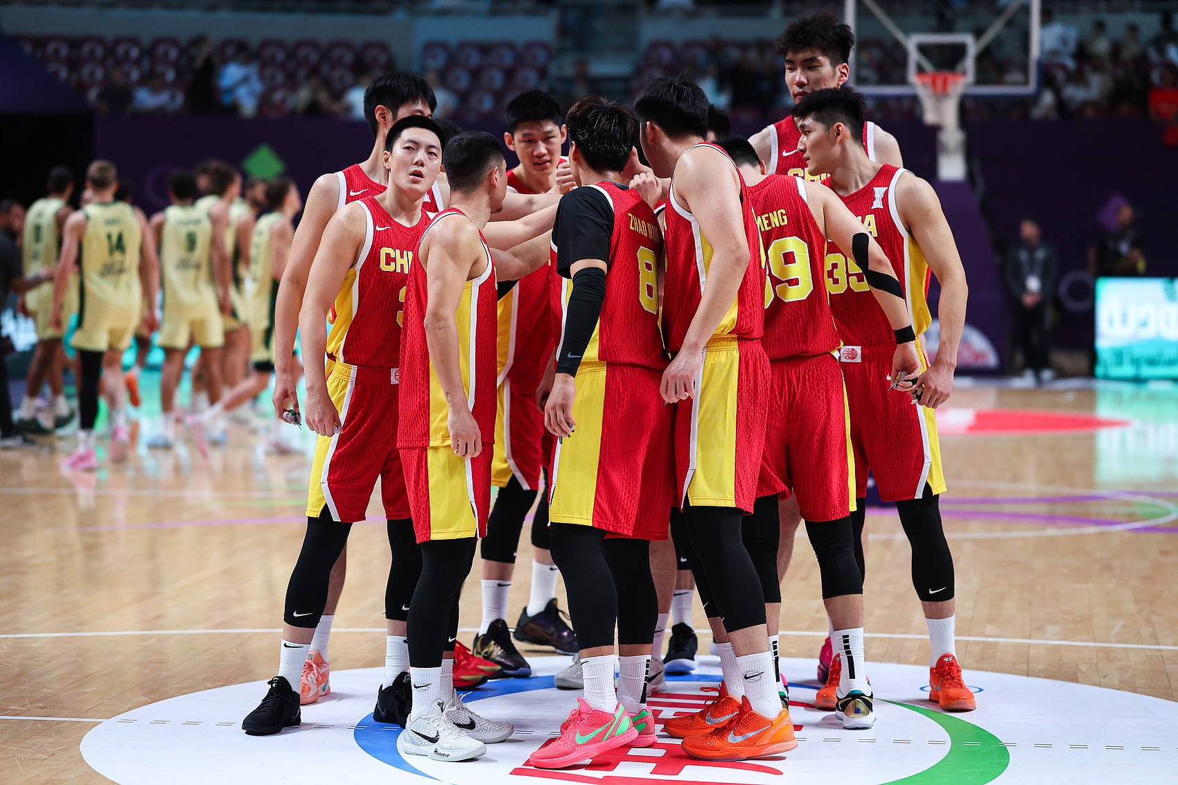 开云体育-中国男篮激战世界劲旅憾负1分 展现近十年最强竞技状态