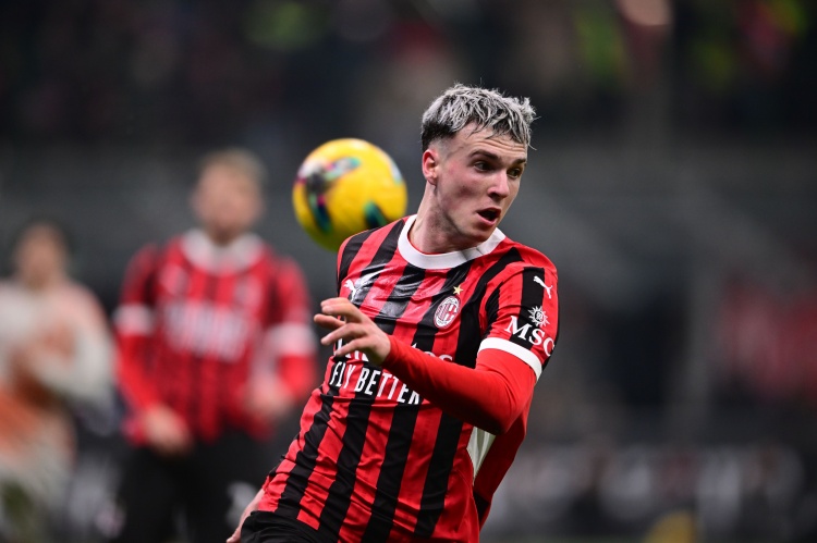 Kaiyun Sports-莫雷托：那不勒斯2500万欧元报价与四队租借请求均遭米兰拒绝，A-希门尼斯留队成定局