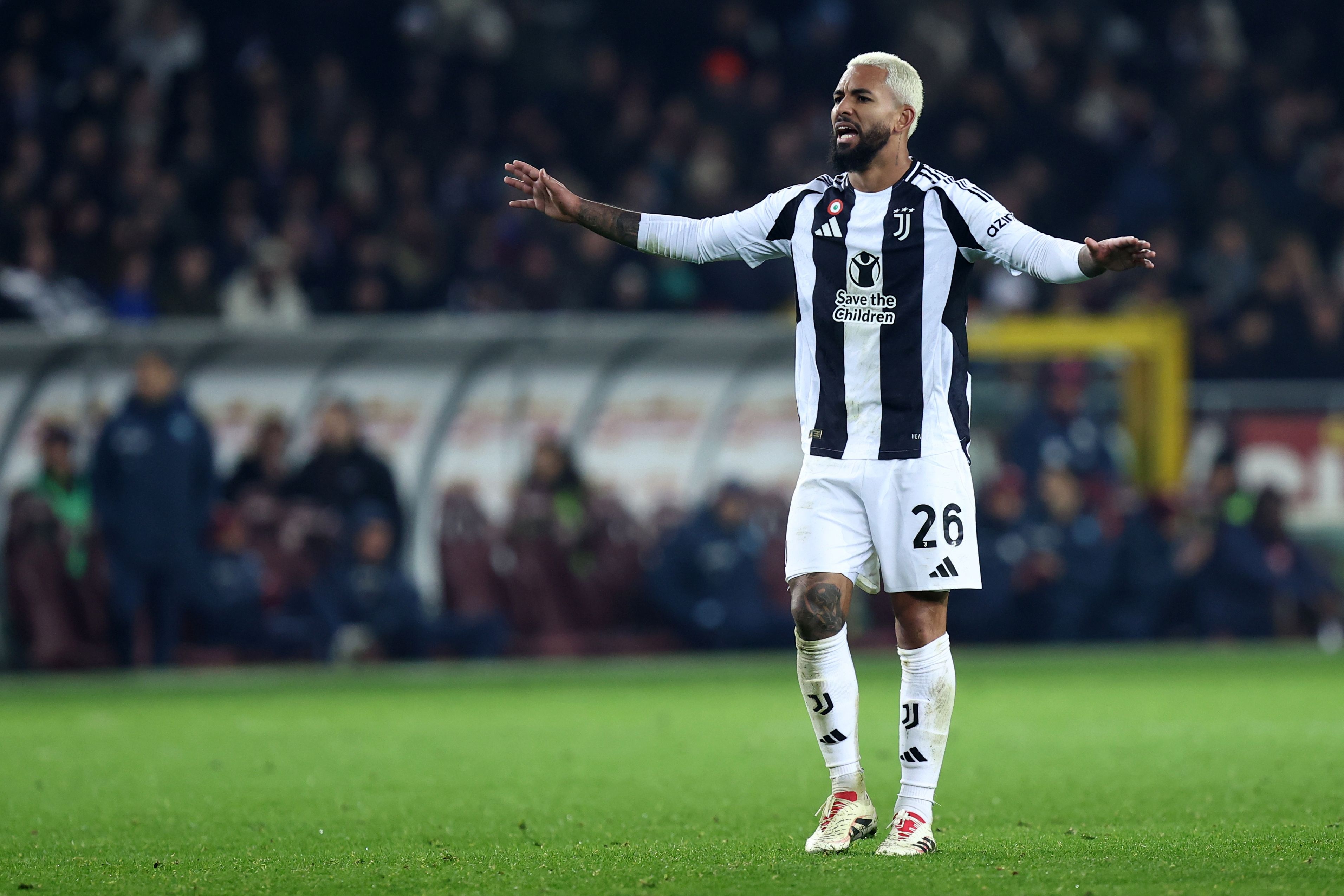 Kaiyun Sports-佩杜拉：尤文下调标价以确保森林强制买断道格拉斯-路易斯