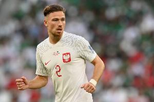 登录入口-卡什共计为波兰打进3球，其中2球都是在费耶诺德球场攻破荷兰