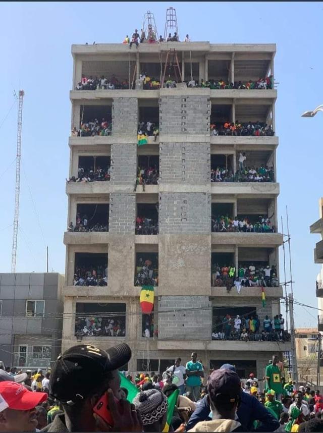 1644318054805025342.jpg 44.jpg